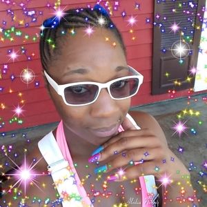 Meet your Posher, Ashleigh